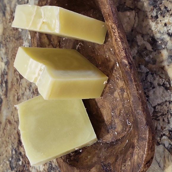 Hand Crafted Bath & Body Unscented Natural Handcrafted Oil Blend